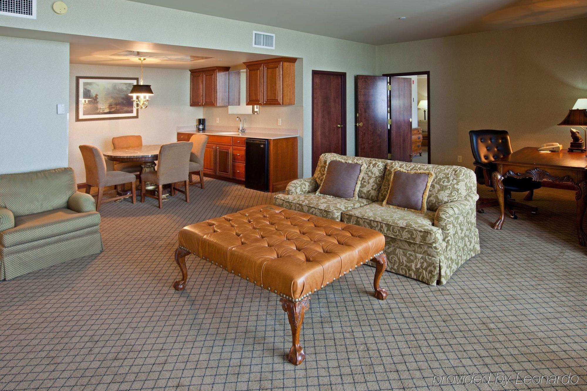 Holiday Inn Wilmington By Ihg Gurneyville Номер фото